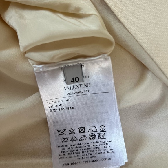 Valentino Dress, Size 40 (4 US) - Picture 10 of 11